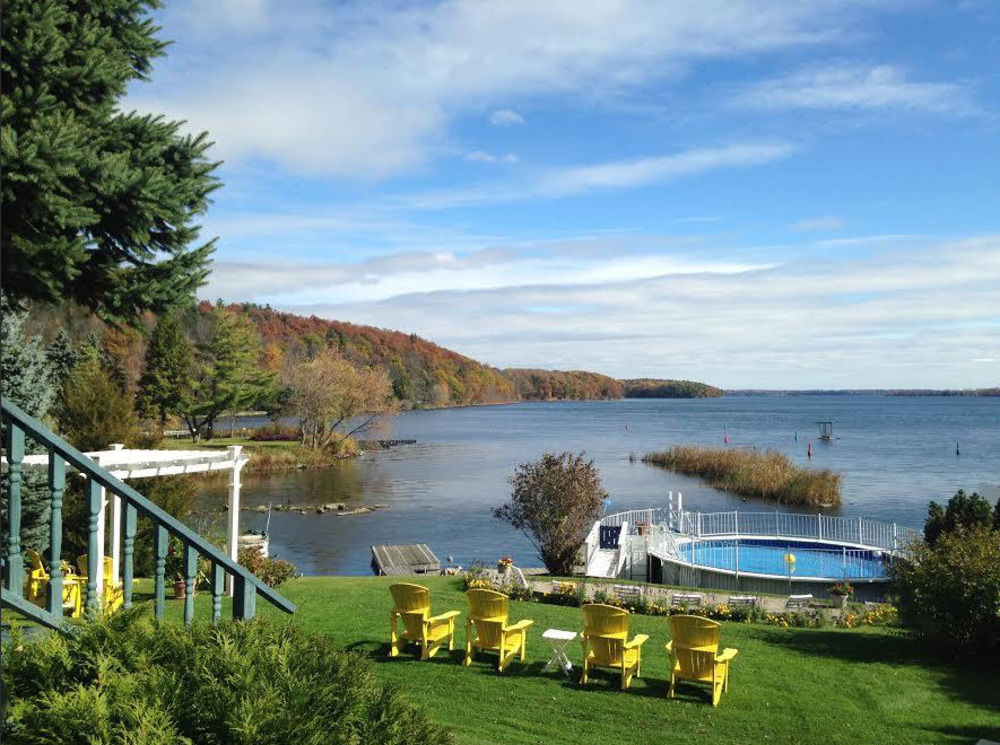 The Cove Inn Westport Bagian luar foto